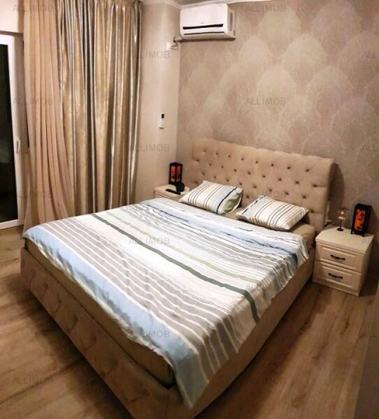 Ploiesti Apartament 3 camere in Ploiesti, zona ultracentrala